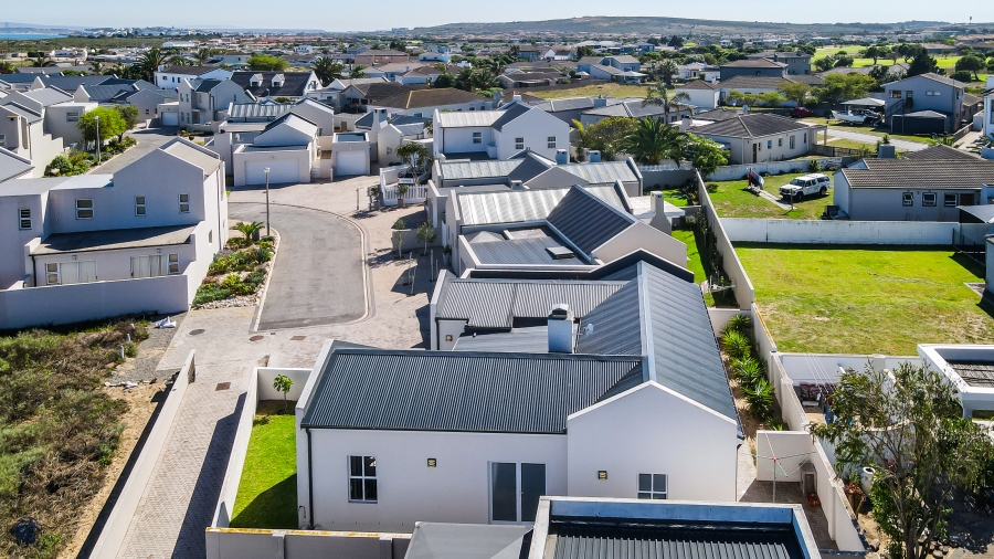 3 Bedroom Property for Sale in Villa Diamante Western Cape